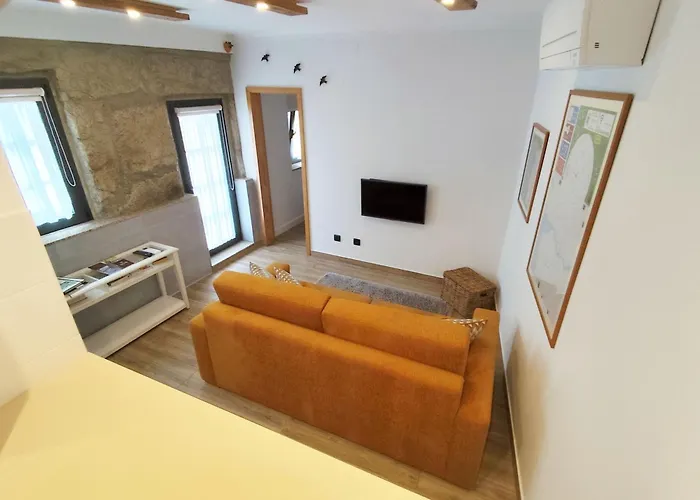 Santa Barbara * فيلا نوفا دي غايا