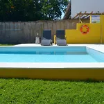 בית נופש Santa Barbara וילה נובה דה גאיה
